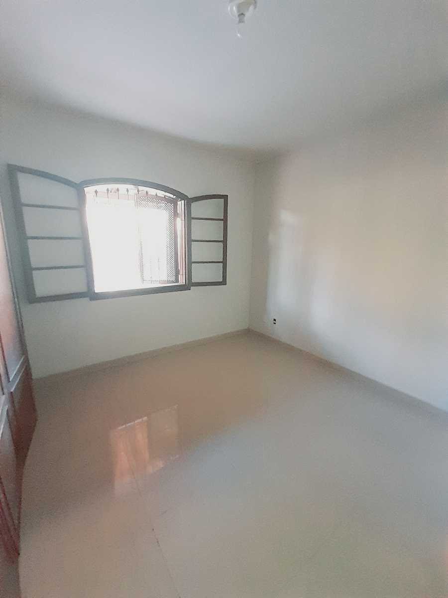 Casa à venda com 4 quartos, 1 suíte, 4 vagas e 270m² no São Geraldo, Santa Luzia (MG) — foto 12 de 27