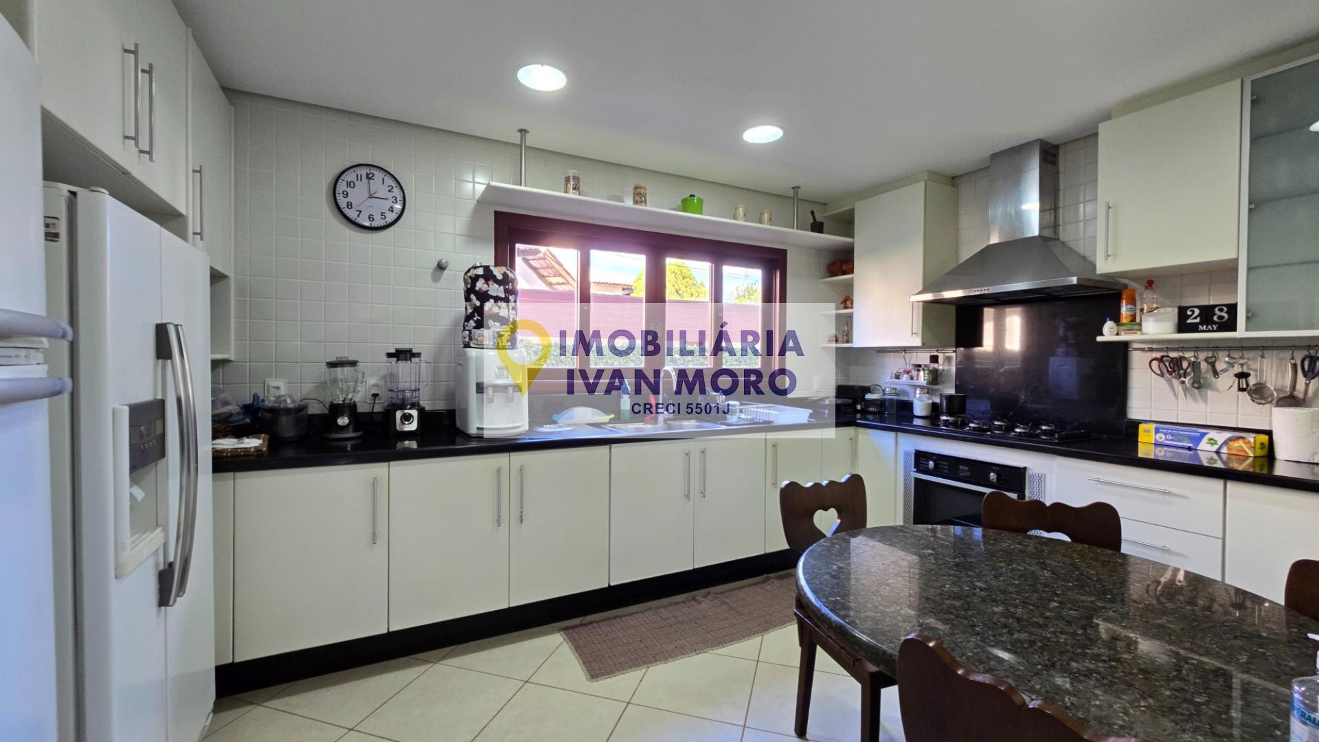 Casa à venda com 6 quartos, 6 suítes, 5 vagas e 548m² no Jurerê Internacional, Florianópolis (SC) — foto 24 de 30