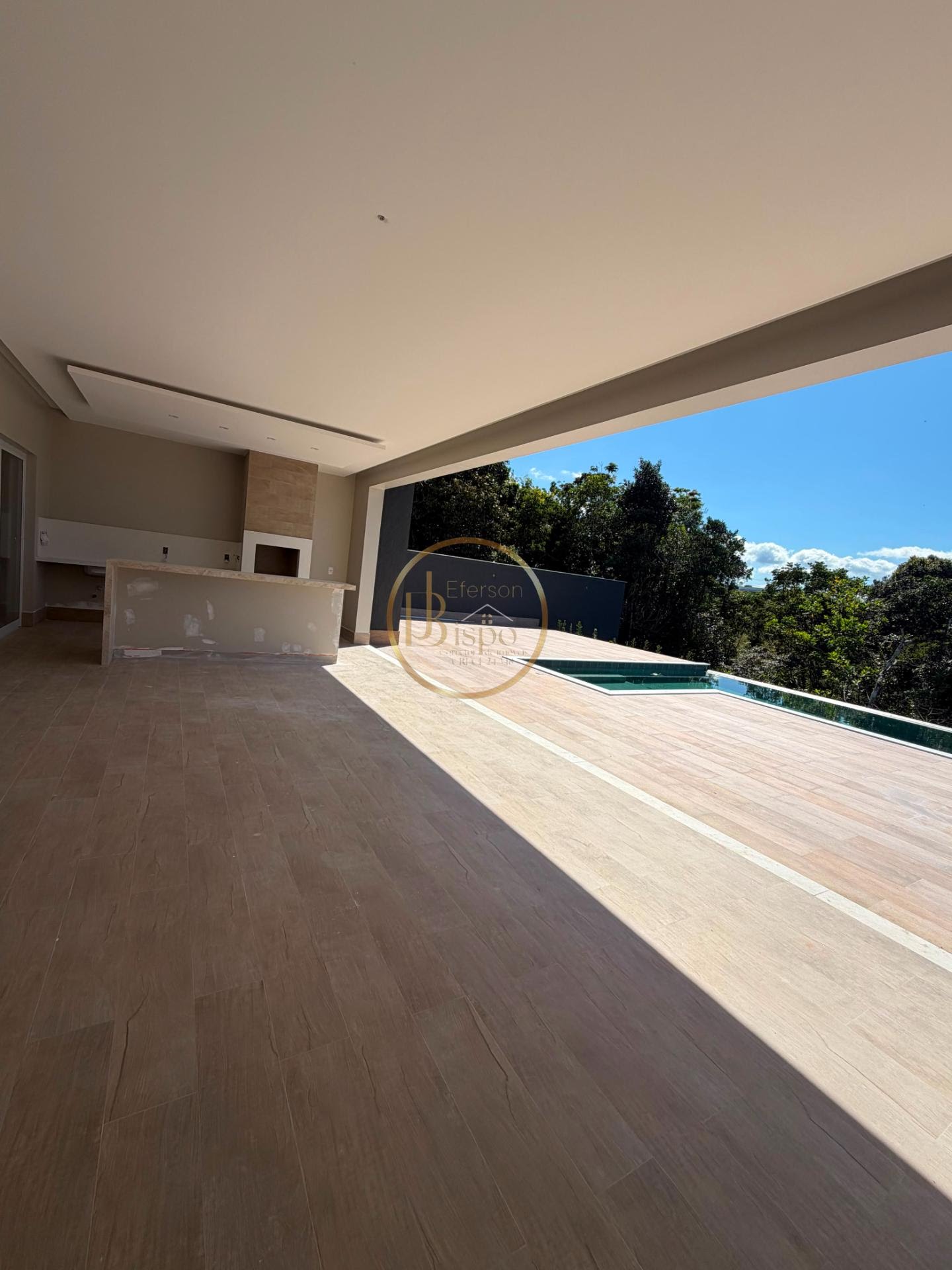 Casa à venda com 4 quartos, 4 suítes, 5 vagas e 450m² no Gaudí, Porto Seguro (BA) — foto 10 de 22