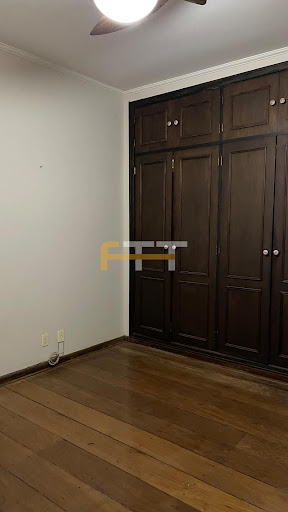 Casa Comercial em Nova Campinas  -  Campinas