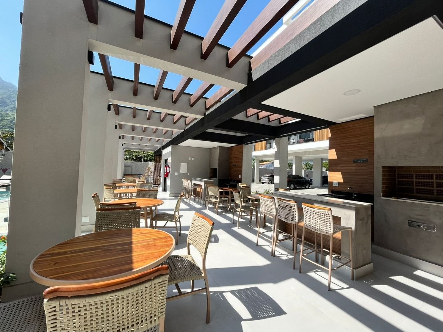 Apartamento à venda com 2 quartos, 2 banheiros, 2 vagas e 84m² no Enseada, Ubatuba (SP) — foto 3 de 21