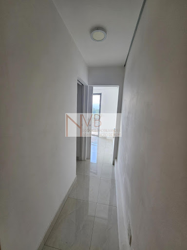 Sala Comercial 36m² Climatizada - Granja Vianna  - 1 Vaga