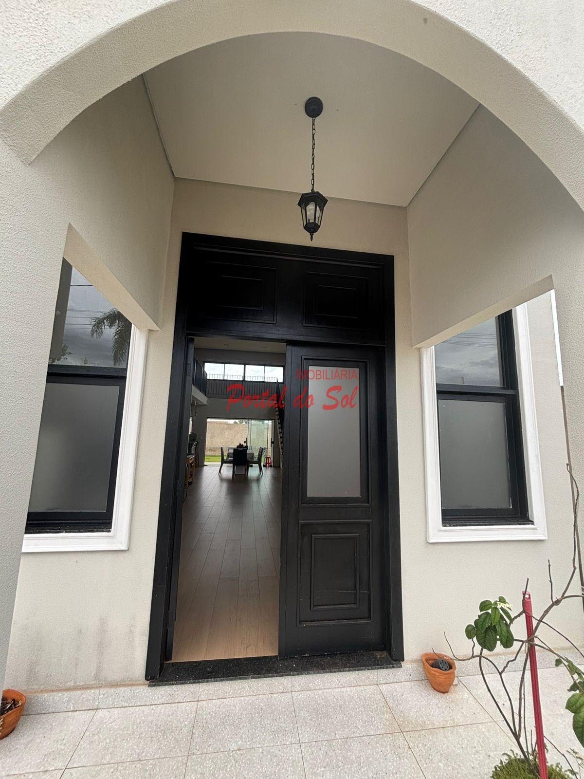 Casa à venda com 3 quartos, 3 suítes, 2 vagas e 240m² no Renno Park, Santo Antônio da Platina (PR) — foto 2 de 10