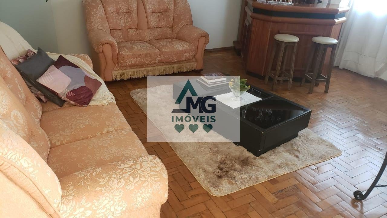 Casa à venda com 4 quartos e 3 banheiros no Chácara das Rosas, Três Corações (MG) — foto 10 de 23