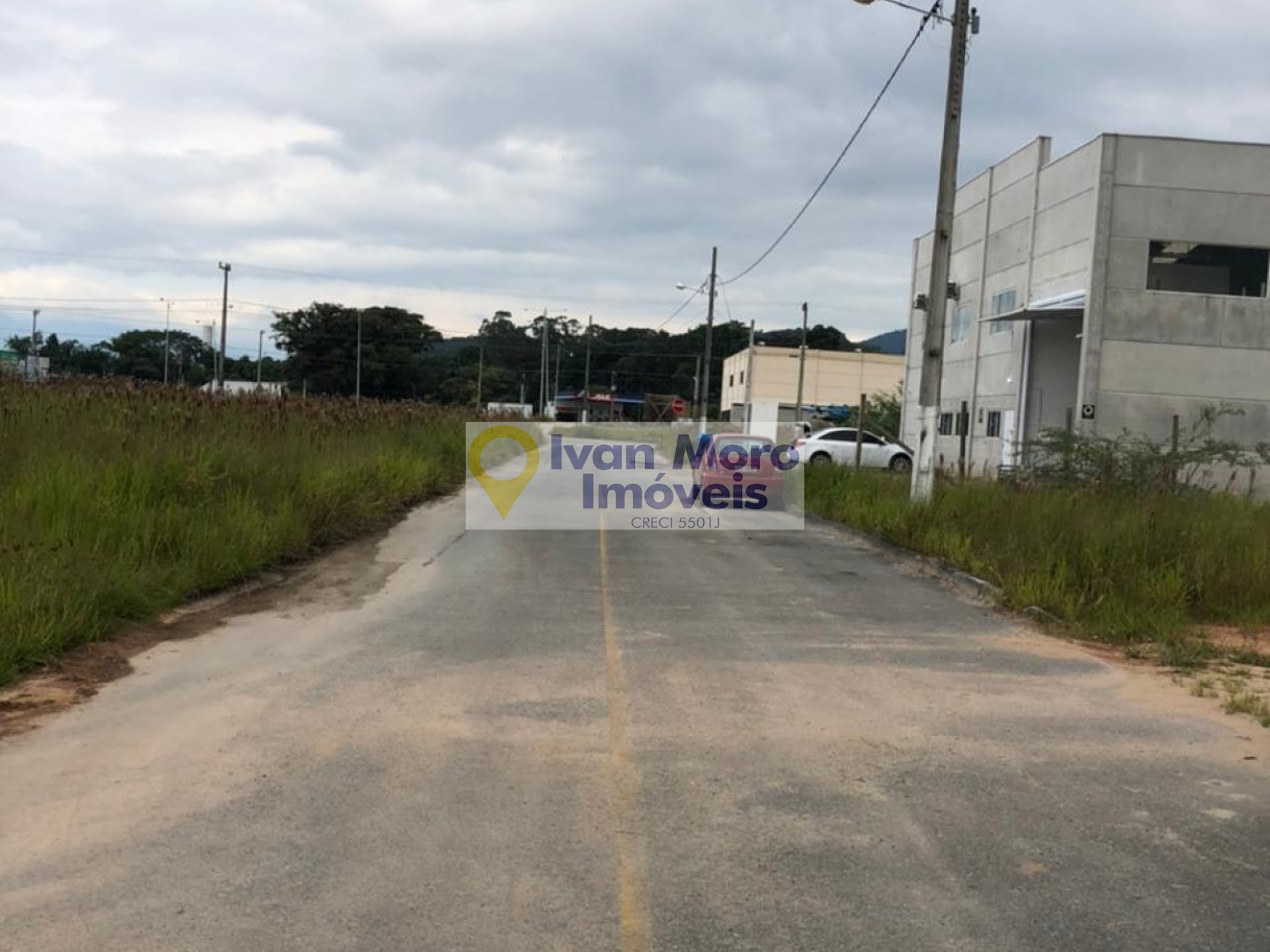 Comercial à venda com 1 banheiro, 3 vagas e 270m² no Sertão do Maruim, São José (SC) — foto 21 de 24