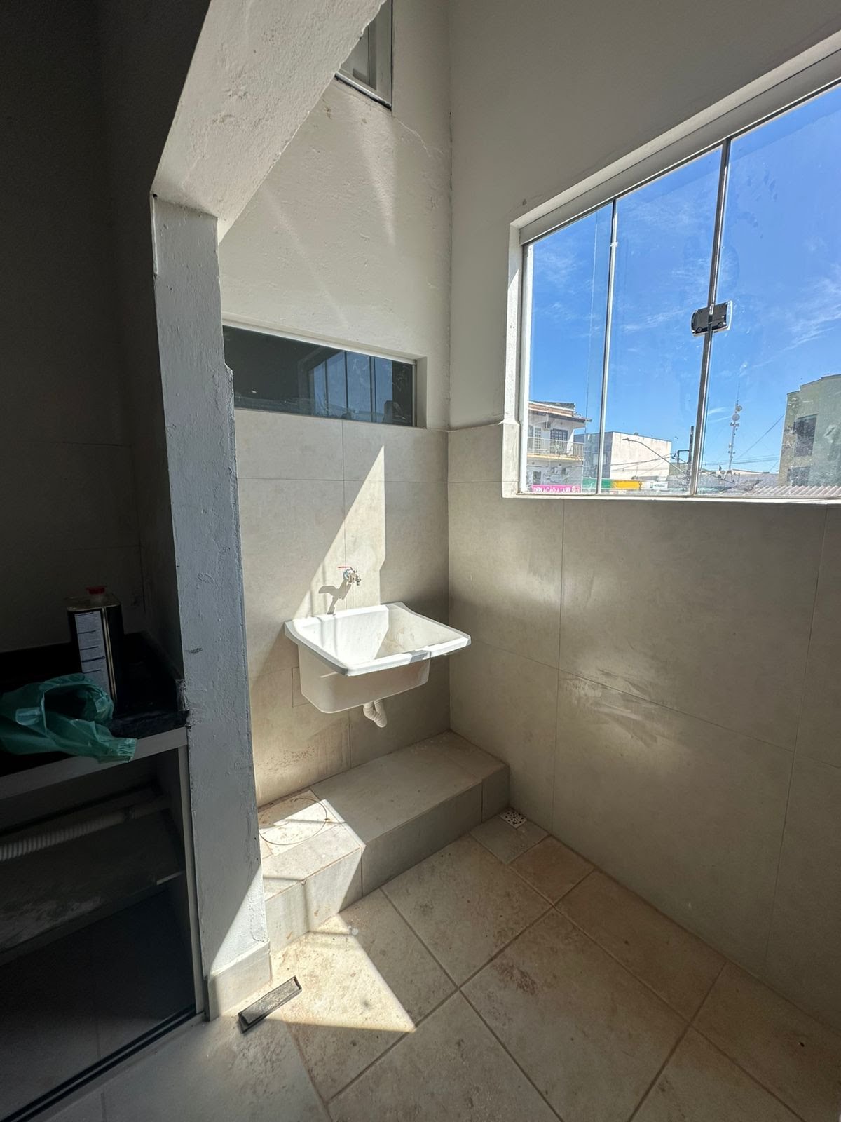 Apartamento para alugar com 4 quartos e 2 banheiros no Centro, Paracatu (MG) — foto 3 de 17