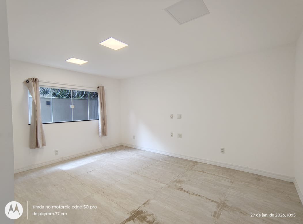 Casa à venda com 4 quartos, 2 suítes, 1 vaga e 160m² no Vargem Grande, Rio de Janeiro (RJ) — foto 13 de 30