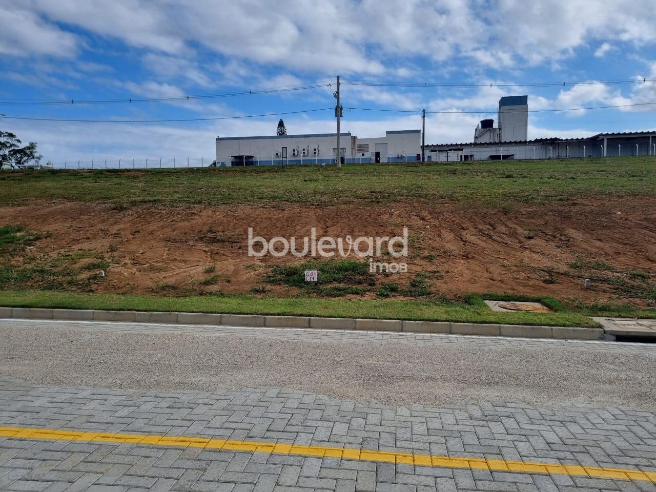 Terreno à venda com 200m² de terreno no Forquilhinhas, São José (SC) — foto 2 de 7
