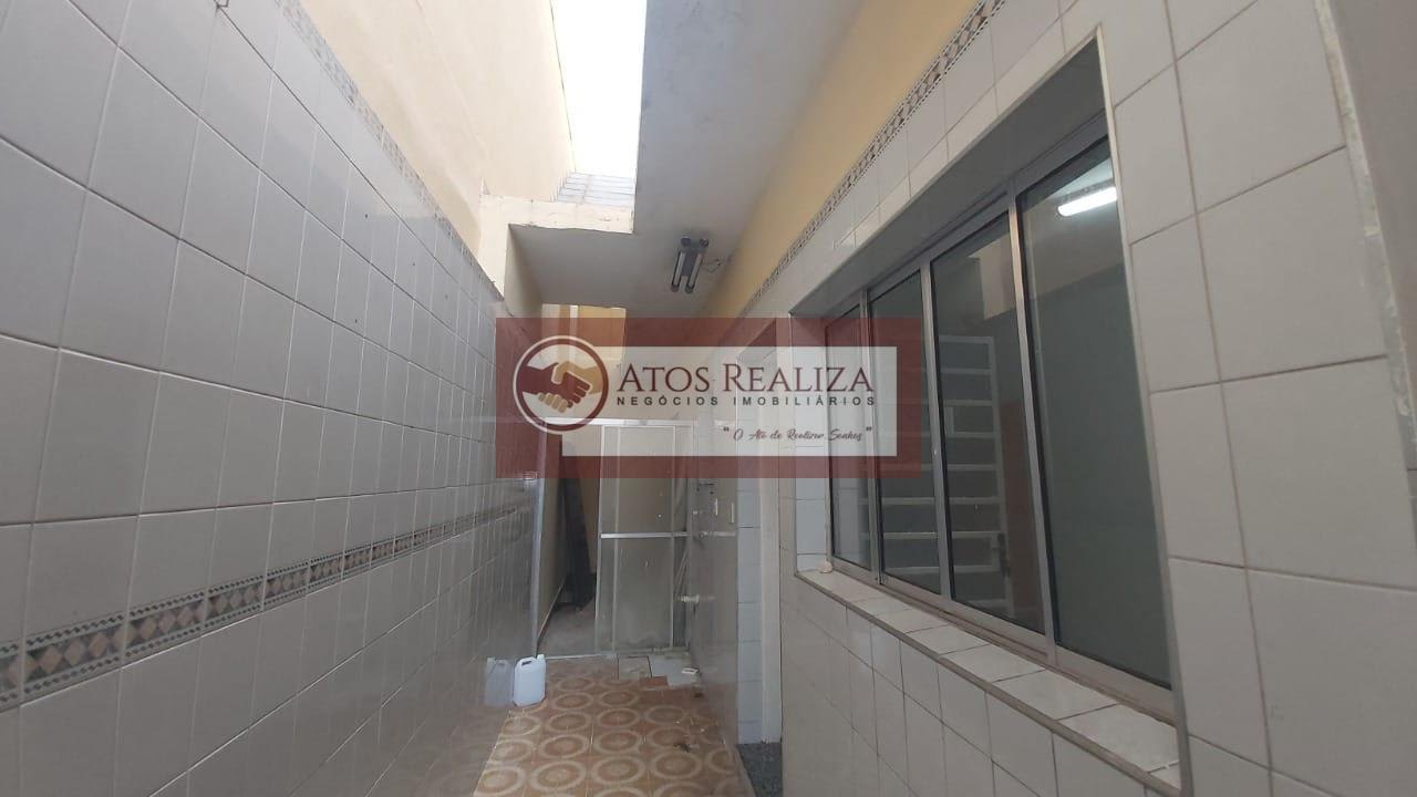 Casa à venda com 3 quartos, 3 banheiros, 1 vaga e 200m² no Socorro, São Paulo — foto principal