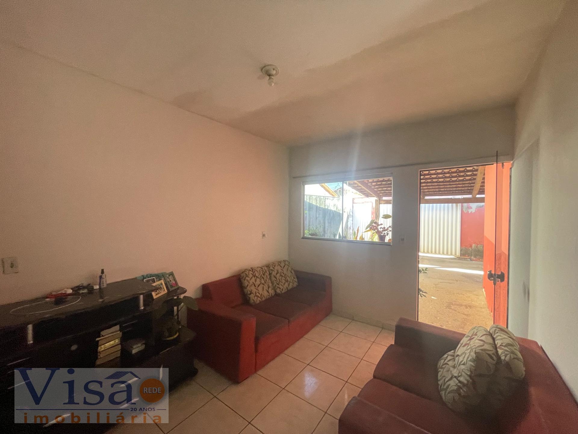 Casa à venda com 3 quartos, 1 banheiro, 2 vagas e 120m² no B. Primavera, Paracatu (MG) — foto 10 de 16