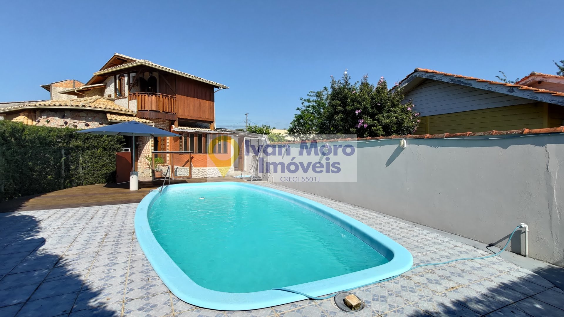 Casa à venda com 3 quartos, 3 banheiros, 3 vagas e 183m² no São João do Rio Vermelho, Florianópolis (SC) — foto 23 de 30