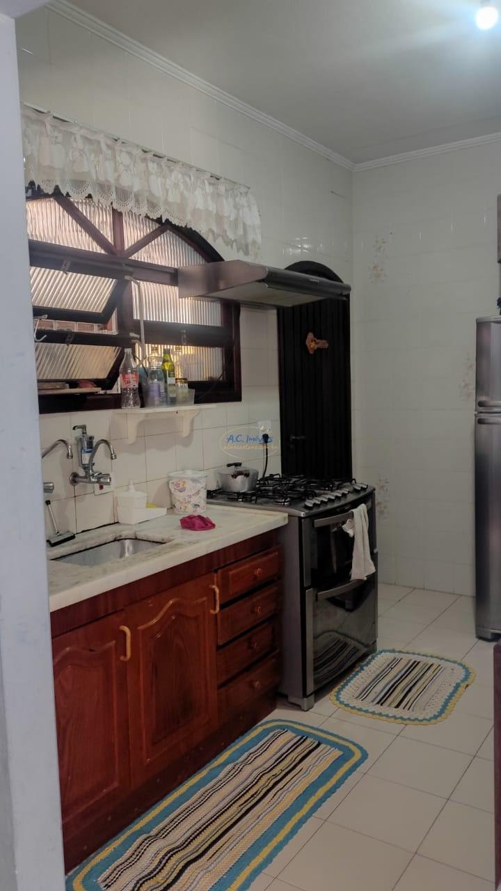 Casa à venda com 3 quartos, 1 suíte, 5 vagas e 189m² no Vila Caiçara, Praia Grande (SP) — foto 19 de 20
