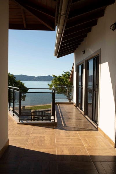 Casa à venda com 6 quartos, 4 suítes, 5 vagas e 750m² no Praia de Fora, Palhoça (SC) — foto 12 de 18