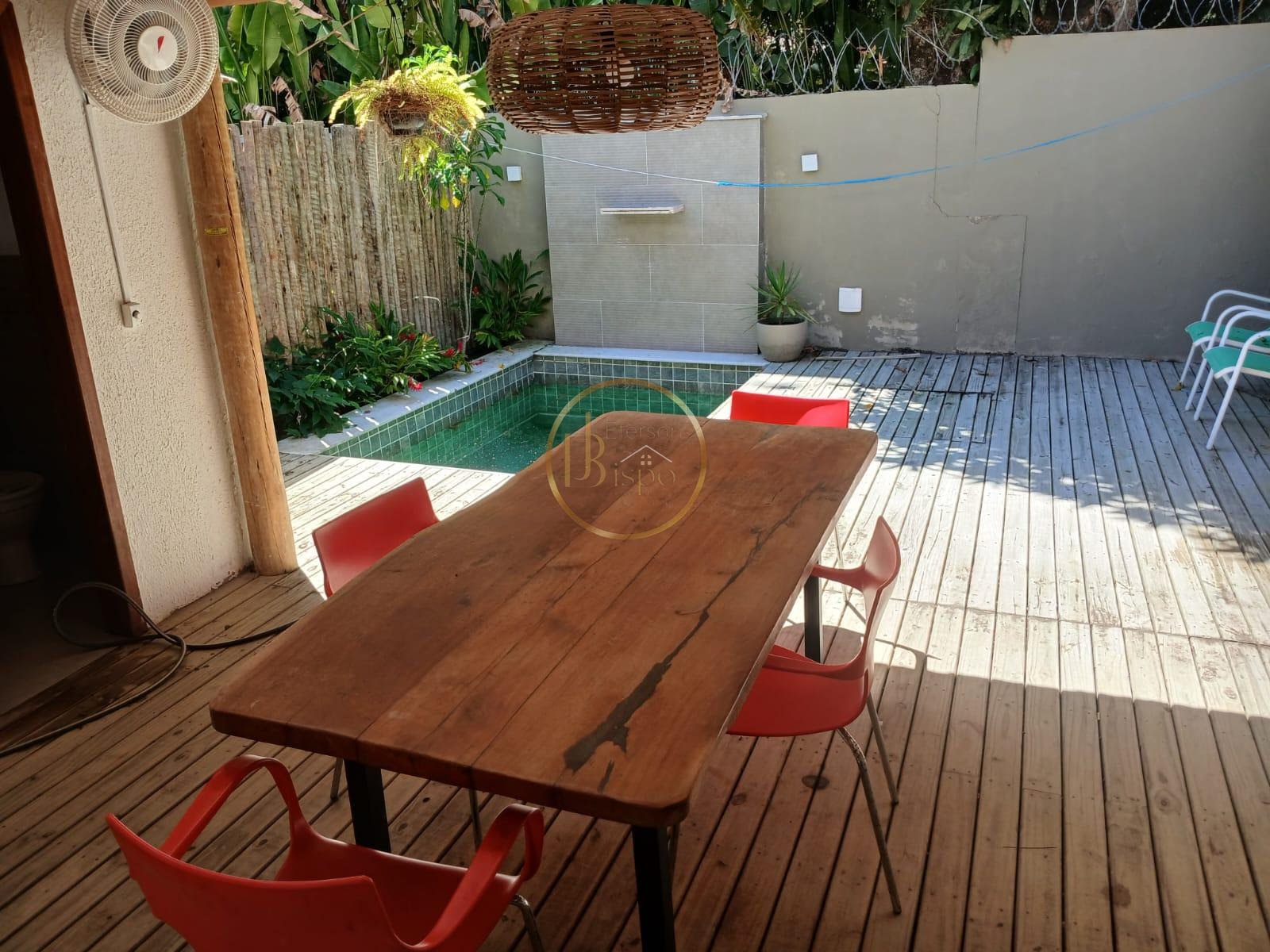 Casa à venda com 2 quartos, 2 suítes, 1 vaga e 100m² no Centro Arraial, Porto Seguro (BA) — foto 4 de 10