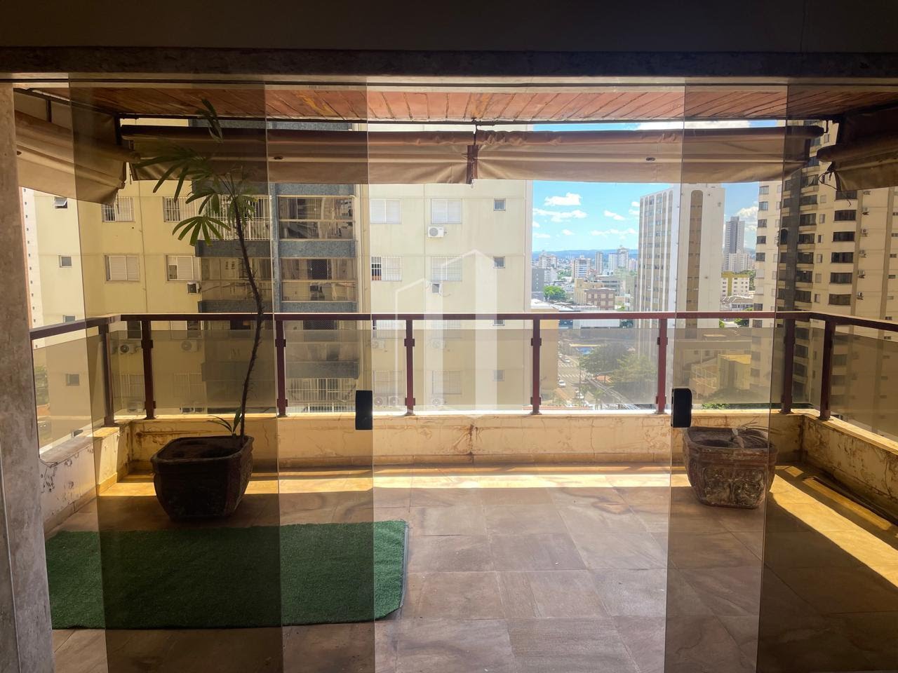 Apartamento à venda com 4 quartos, 5 banheiros, 3 vagas e 209m² no Setor Oeste, Goiânia — foto principal