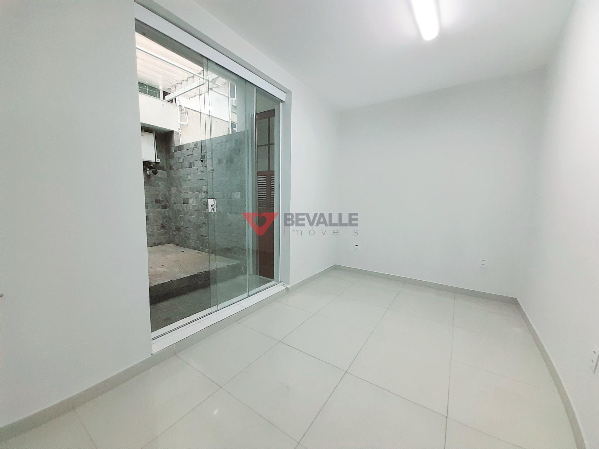 Apartamento à venda com 4 quartos, 3 banheiros e 154m² no Ipanema, Rio de Janeiro (RJ) — foto 28 de 30