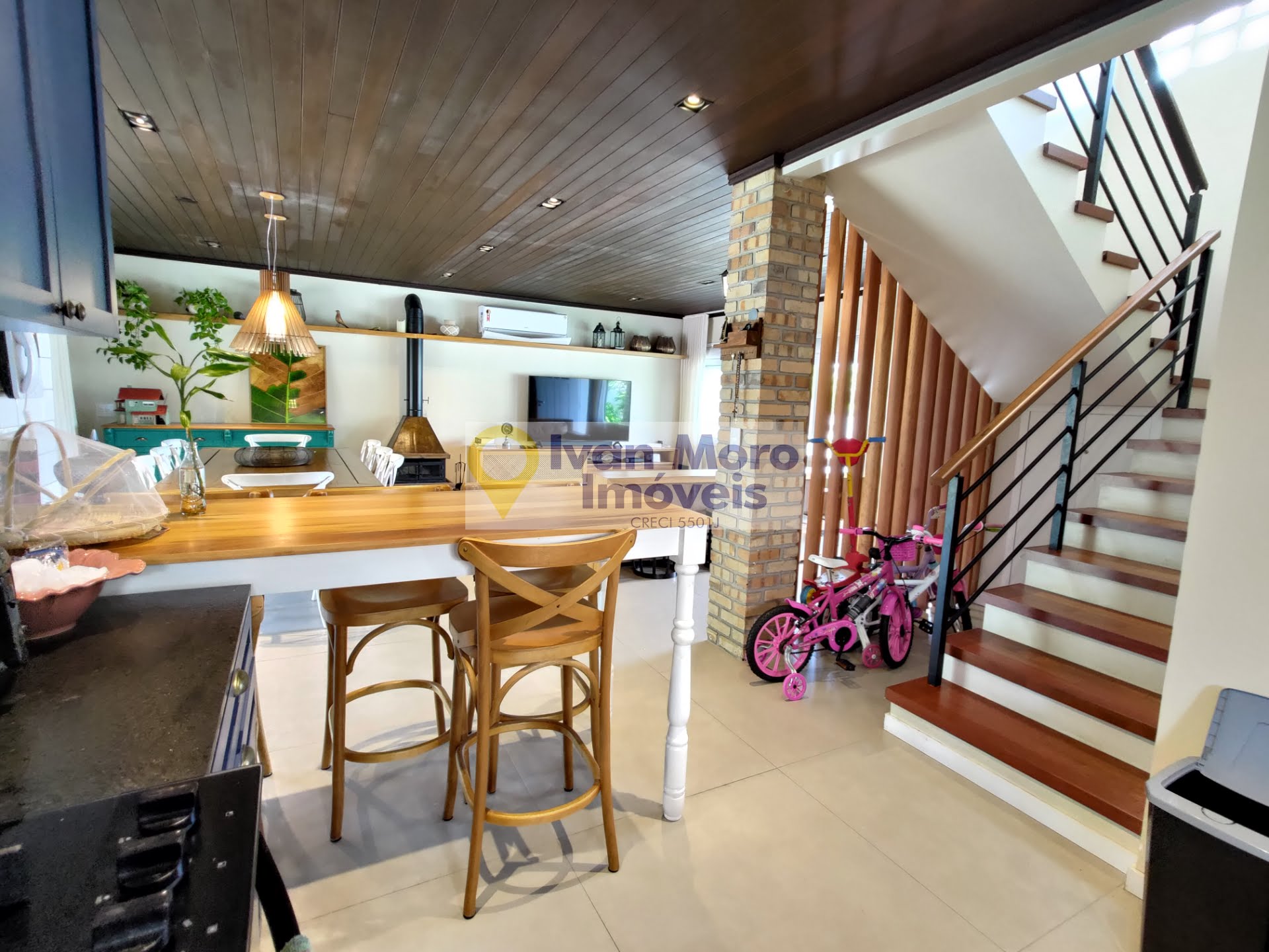 Casa para alugar com 4 quartos, 1 suíte e 3 vagas no Daniela, Florianópolis (SC) — foto 24 de 30