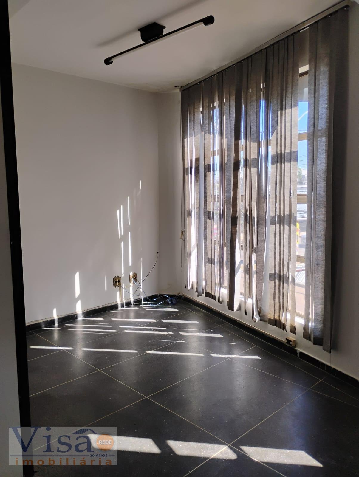 Comercial para alugar no Centro, Paracatu (MG) — foto 14 de 14