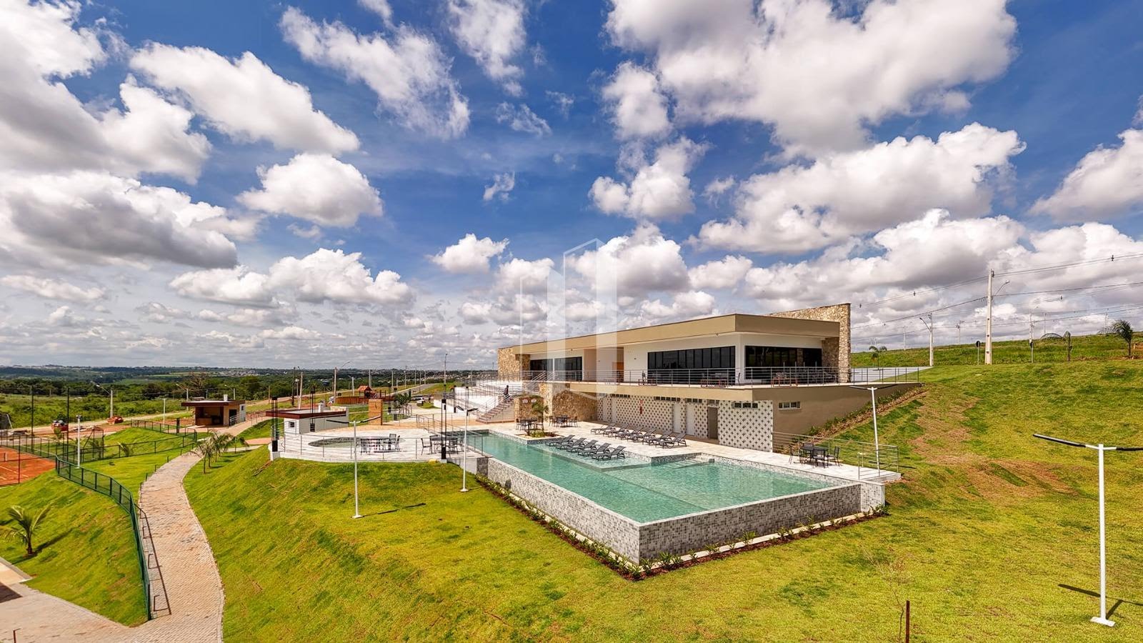 Terreno à venda com 250m² de terreno no Condomínio Vinhas, Senador Canedo (GO) — foto 4 de 11