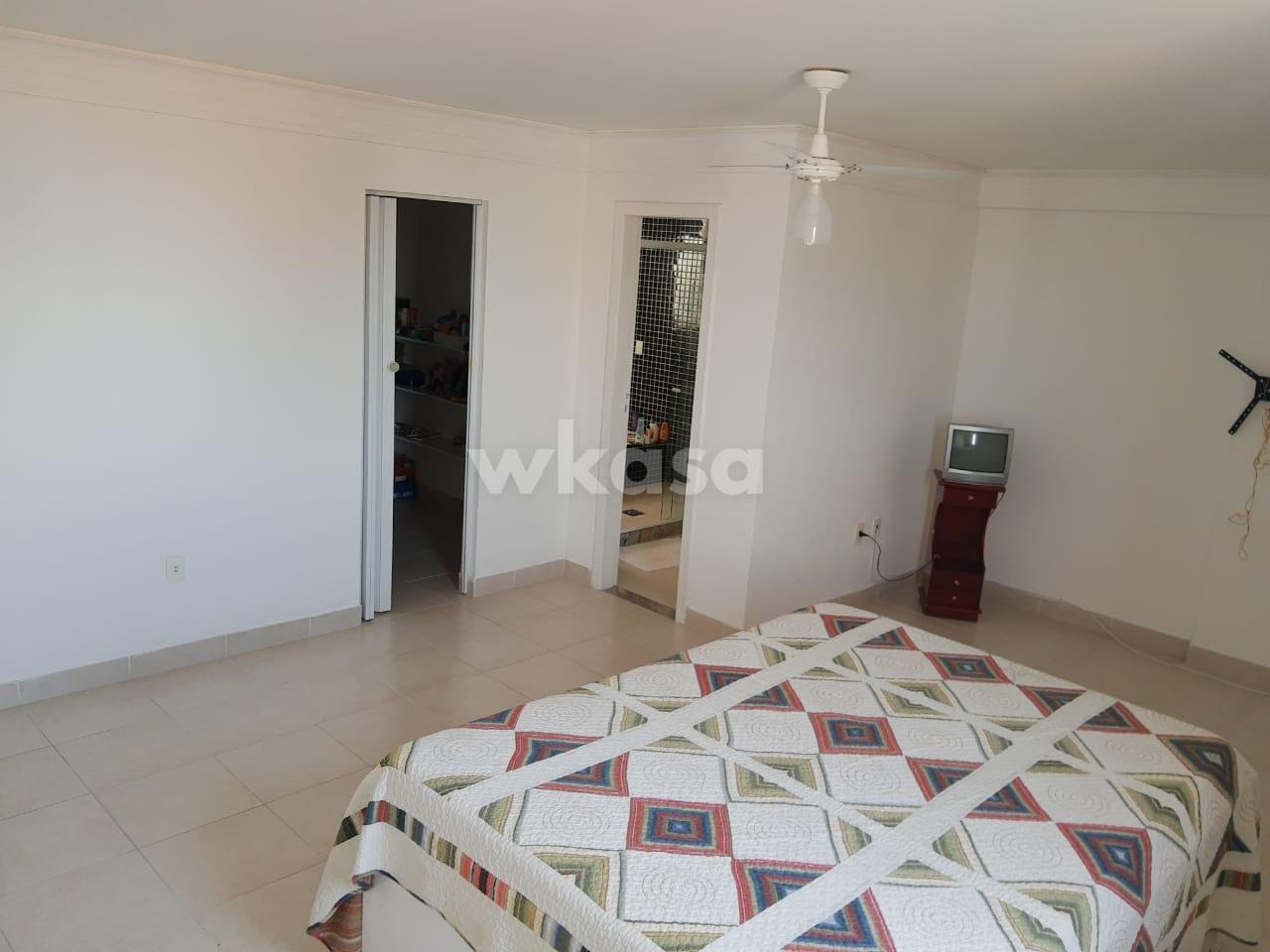 Cobertura à venda com 4 quartos, 4 suítes, 2 vagas e 268m² no Centro, Guarapari (ES) — foto 10 de 30