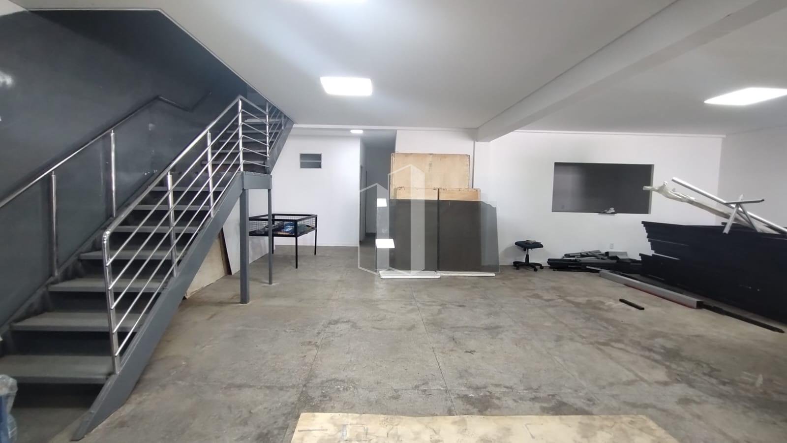 Comercial à venda com 3 banheiros e 500m² no Setor Campinas, Goiânia (GO) — foto 3 de 20