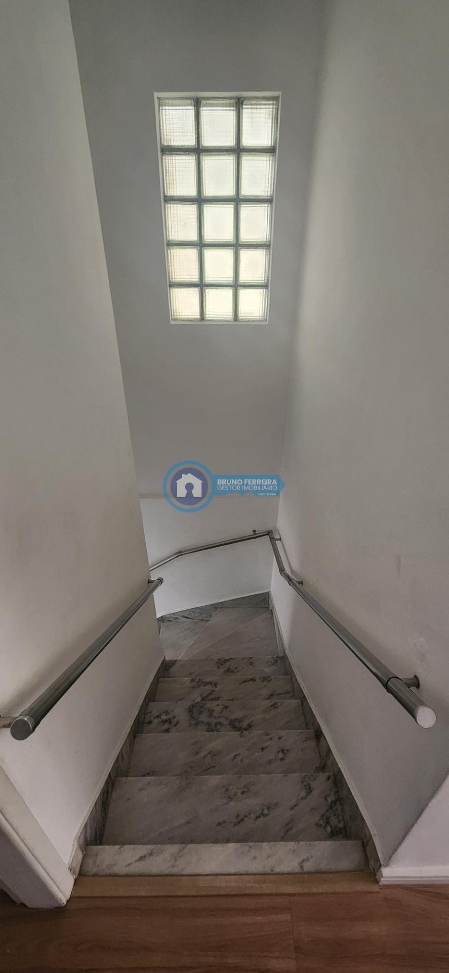 Casa à venda com 3 quartos, 3 banheiros, 2 vagas e 180m² no Vila Vitorio Mazzei, São Paulo (SP) — foto 9 de 20