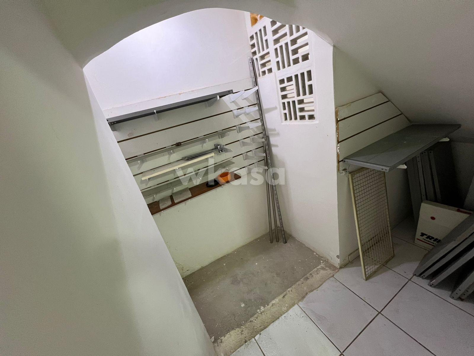 Comercial à venda com 6 banheiros, 1 vaga e 600m² no Parque Residencial Laranjeiras, Serra (ES) — foto 24 de 30