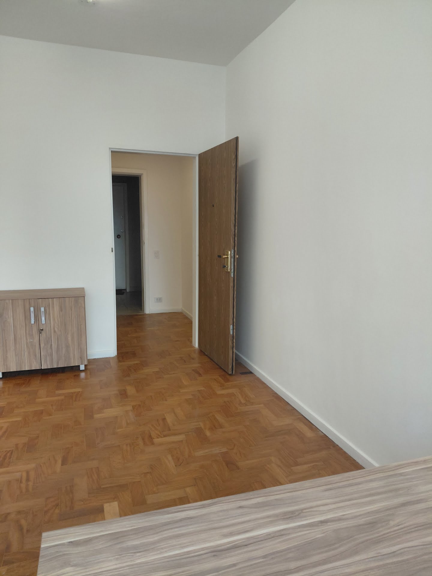 Vista da janela pra porta