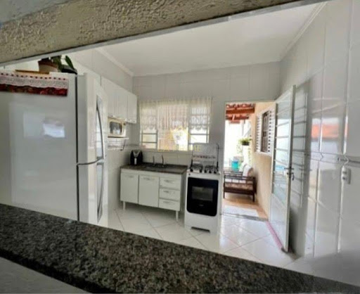 Casa de Condomínio em Parque São Bento - Sorocaba, SP- Com piscina - 2 dormitórios - 2 Banheiros - 2 vagas