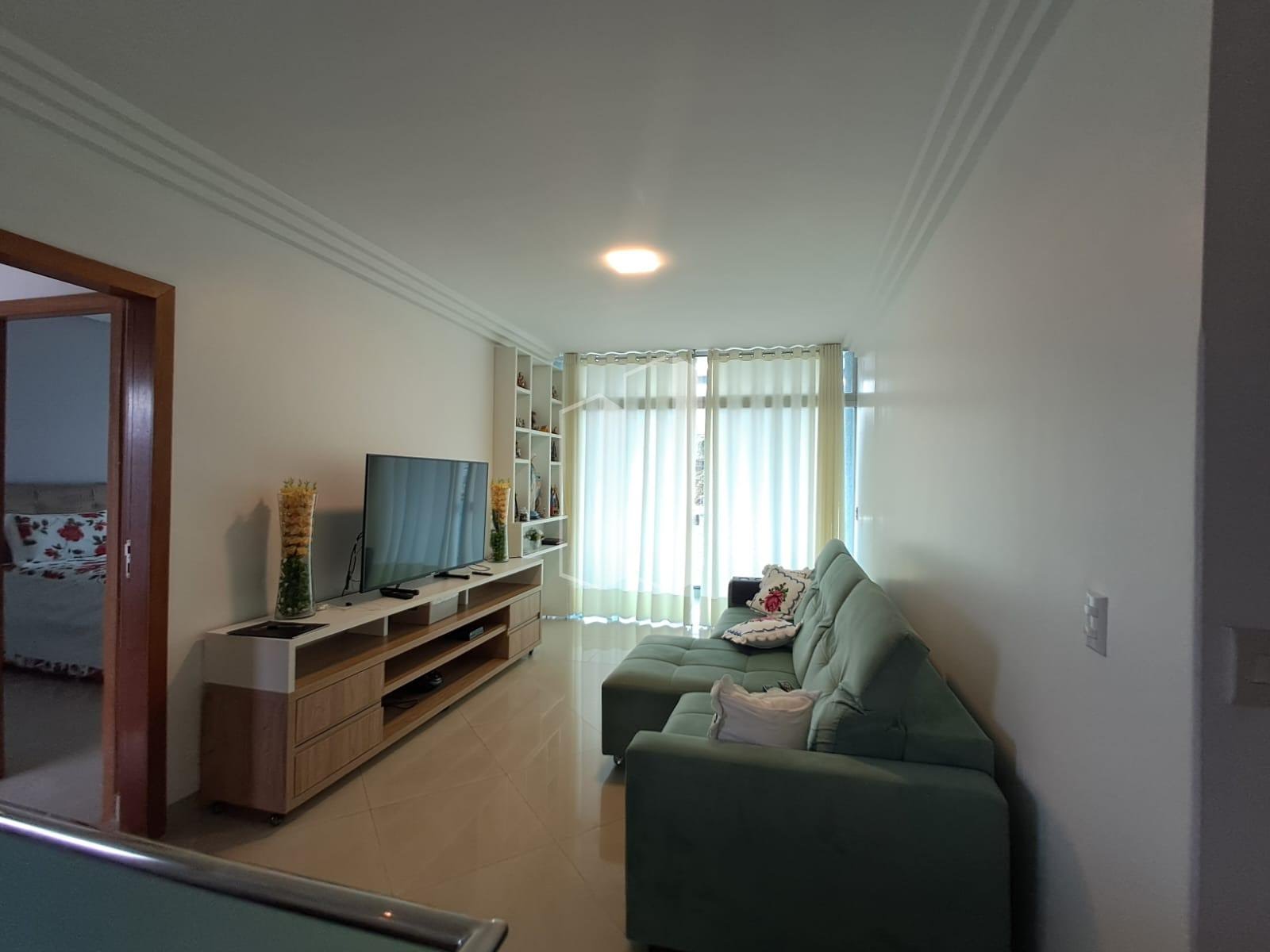Casa à venda com 5 quartos, 4 suítes, 5 vagas e 370m² no Jardim Planalto, Goiânia (GO) — foto 16 de 30