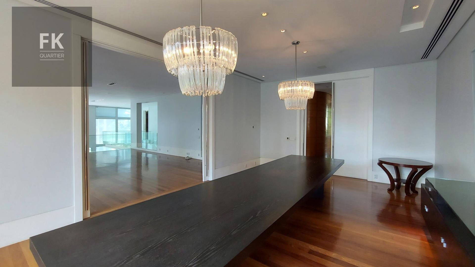 Casa à venda com 5 quartos, 5 suítes, 15 vagas e 1582m² no Alphaville Residencial Zero, Barueri (SP) — foto 10 de 30