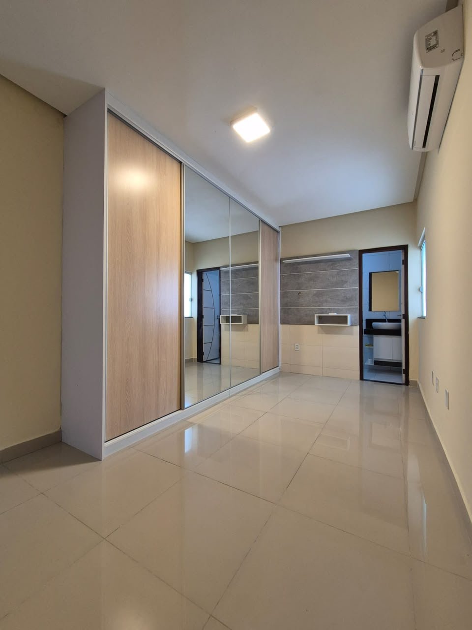 Casa à venda com 2 quartos, 1 suíte, 1 vaga e 81m² no Mangabeira, Feira de Santana (BA) — foto 9 de 28