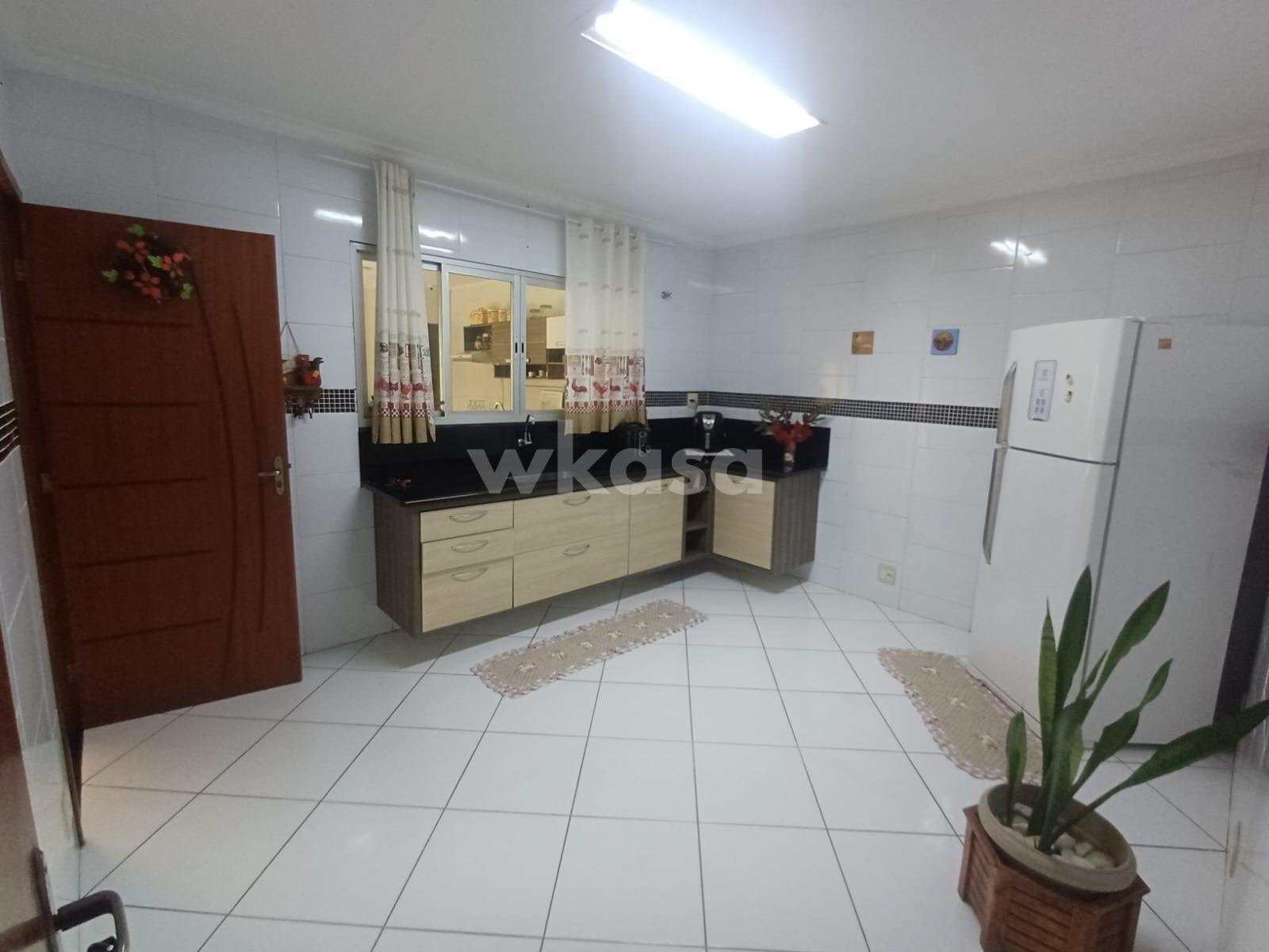 Casa à venda com 4 quartos, 2 suítes, 3 vagas e 250m² no Morada de Laranjeiras, Serra (ES) — foto 7 de 30