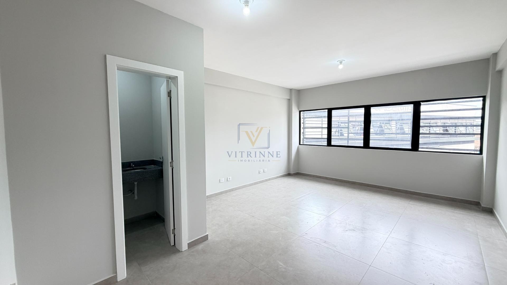 Comercial para alugar com 1 banheiro, 1 vaga e 25m² no Santa Cândida, Curitiba (PR) — foto 12 de 19