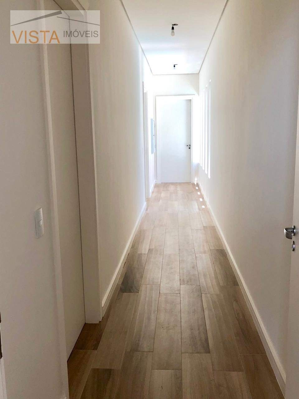Casa à venda com 4 quartos, 4 suítes, 4 vagas e 300m² no Parque dos Jequitibas, São João da Boa Vista (SP) — foto 15 de 25