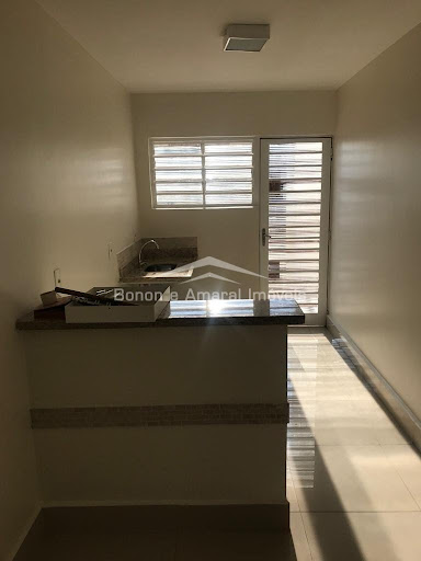 Casa, 1 quarto, 300 m² - Foto 11