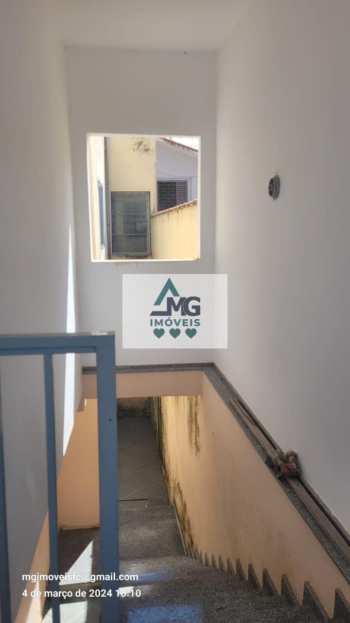 Casa à venda com 4 quartos, 1 suíte, 4 vagas e 150m² no Cotia, Três Corações (MG) — foto 13 de 21