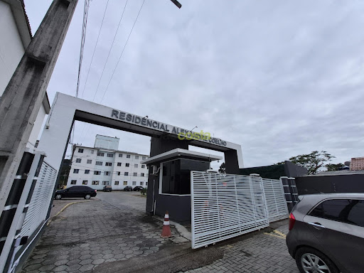 Apartamento à Venda em Palhoça: 2 Dormitórios, 54m²