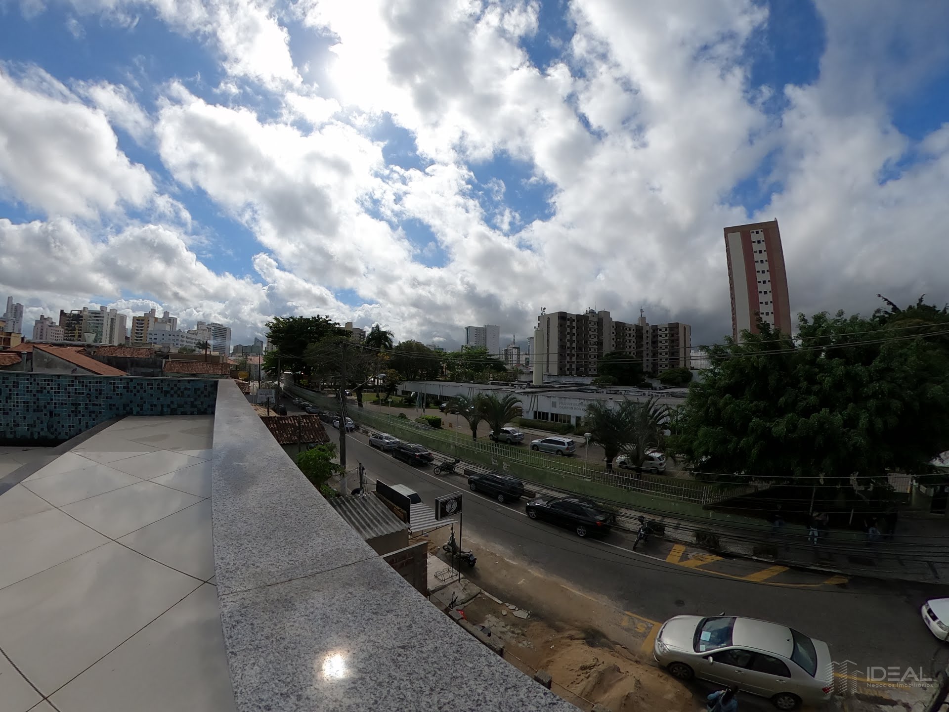 Casa comercial para locação em Campos dos Goytacazes, RJ. 
