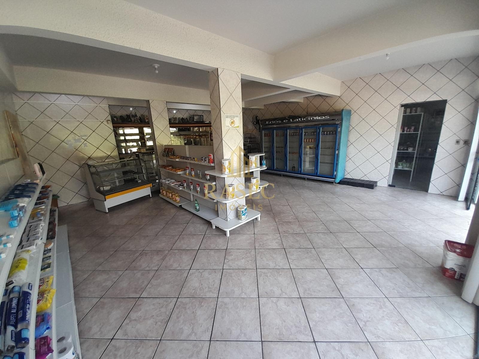 Casa à venda com 5 quartos, 2 banheiros, 2 vagas e 750m² no Paquetá, Brusque (SC) — foto 2 de 24
