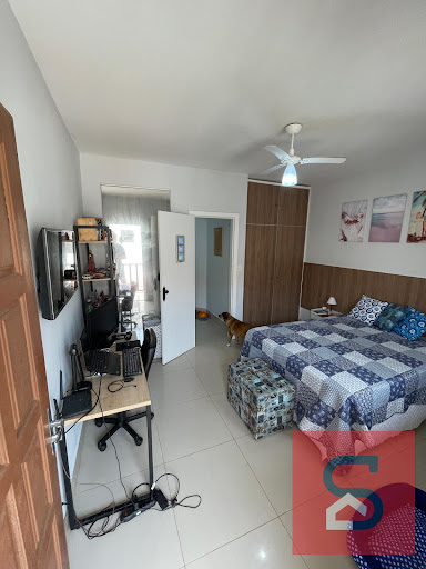 Casa de Condomínio em Foguete  -  Cabo Frio