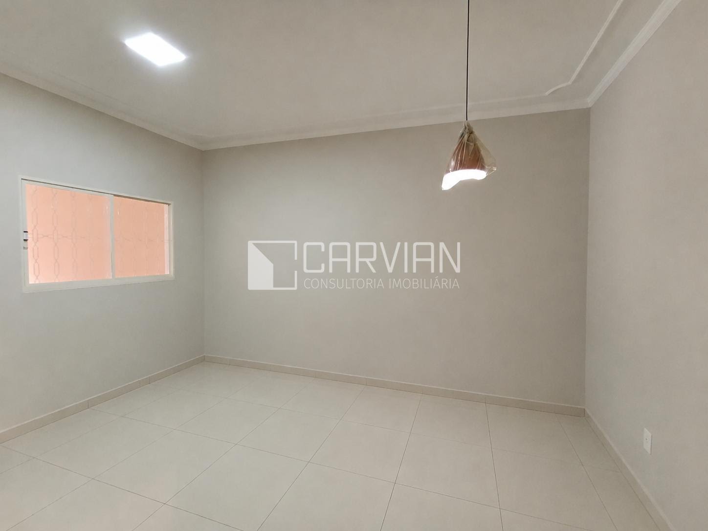 Casa à venda com 3 quartos, 1 suíte, 4 vagas e 173m² no Jardim Santa Cecília, Ribeirão Preto (SP) — foto 8 de 25