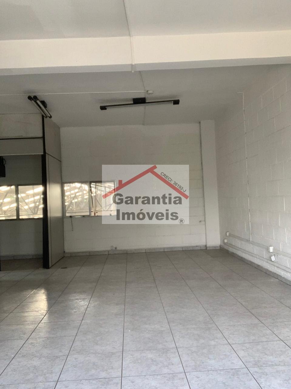 Comercial para alugar com 4 banheiros, 4 vagas e 500m² no Piratininga, Osasco (SP) — foto 28 de 30