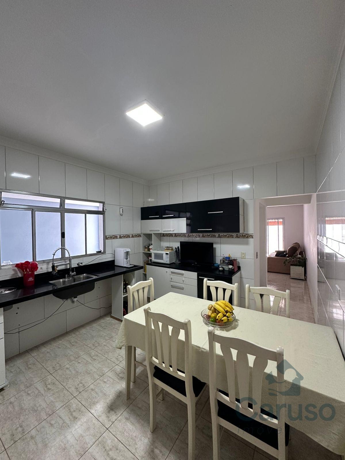 Casa à venda com 3 quartos, 2 suítes, 2 vagas e 250m² no Jardim Joia, Arujá (SP) — foto 4 de 30
