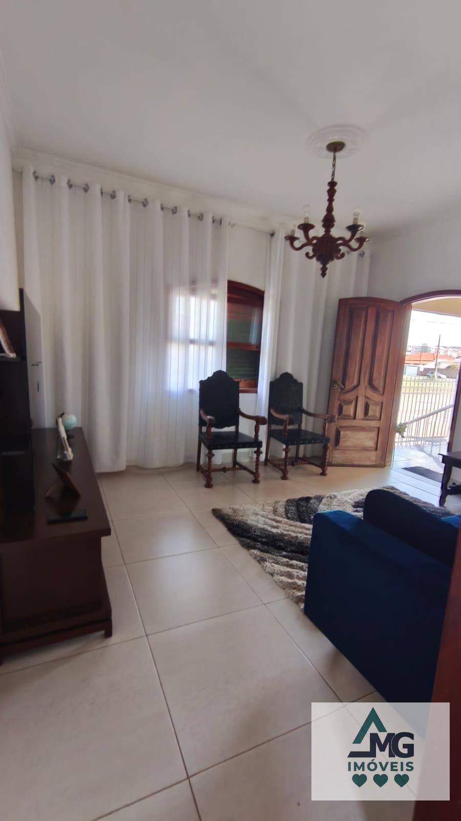Casa, 3 quartos, 237 m² - Foto 8