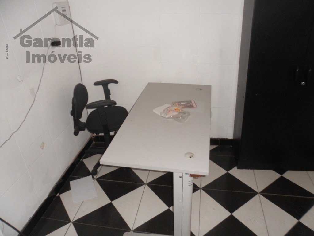 Casa à venda com 2 quartos, 2 banheiros e 136m² no Jardim Padroeira, Osasco (SP) — foto 14 de 24