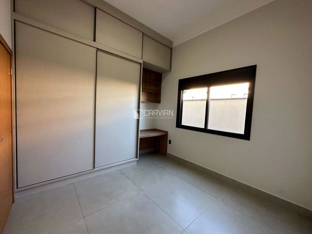 Casa à venda com 3 quartos, 3 suítes, 4 vagas e 220m² no Residencial Alto do Castelo, Ribeirão Preto (SP) — foto 11 de 27