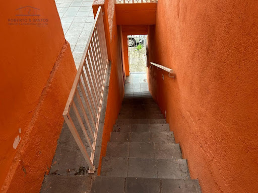 Escadas de acesso