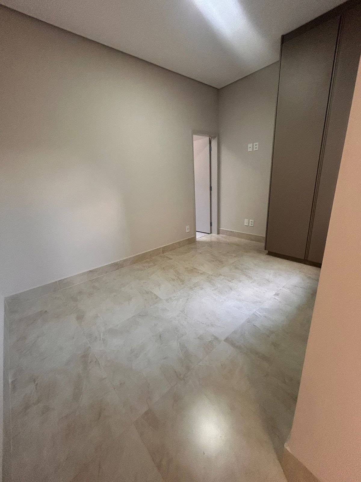 suite 2.jpeg