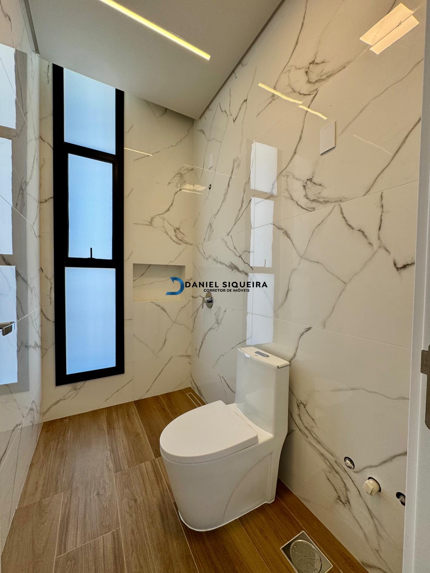 Casa à venda com 3 quartos, 3 suítes, 4 vagas e 215m² no Bairro Deltaville, Biguaçu (SC) — foto 17 de 30